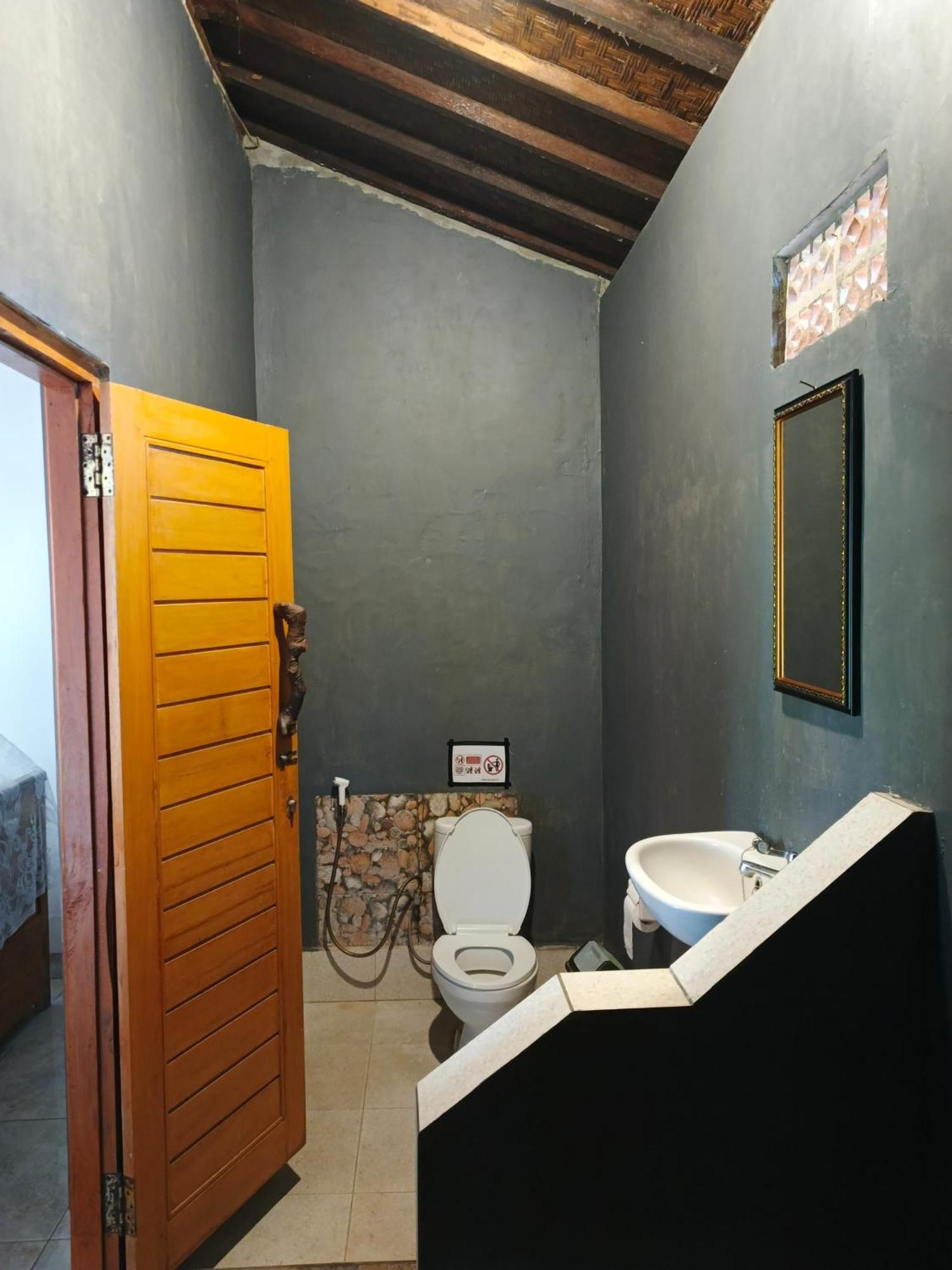Friend House Stay & Surf Airsatang 外观 照片