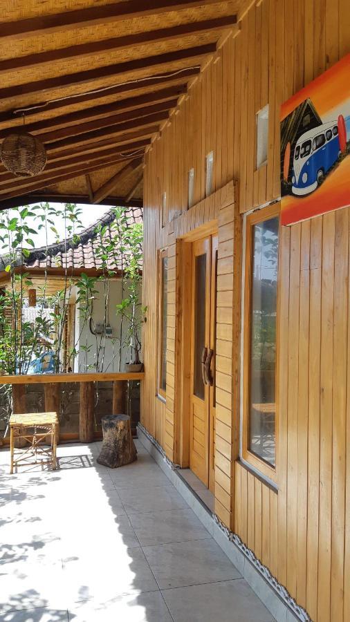 Friend House Stay & Surf Airsatang 外观 照片